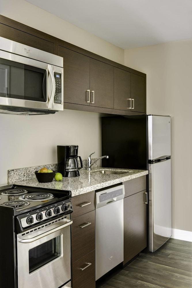 Towneplace Suites By Marriott Louisville Airport Exterior foto